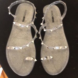Size 8 1/2 Fashion Nova Clear Jelly Sandals with spikes.